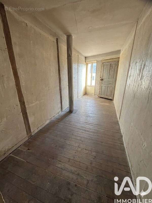 Photo 8 - Maison à SAINT-BRIS-LE-VINEUX