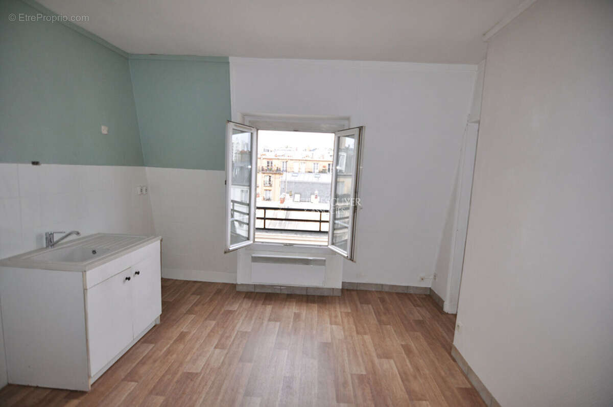 Appartement à PARIS-12E