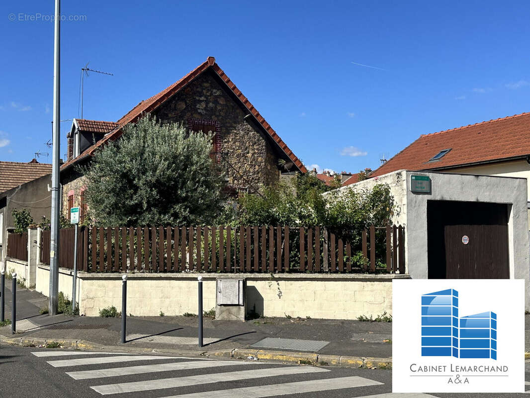 Maison à CHOISY-LE-ROI