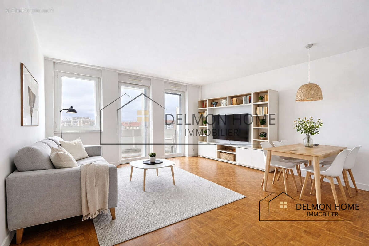 Appartement à COURBEVOIE