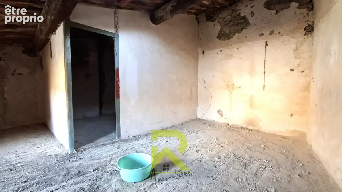 Maison de village à rénover de 58 m2 plus les combles de 34 m2  Gruissan (Centre historique) - photo 11