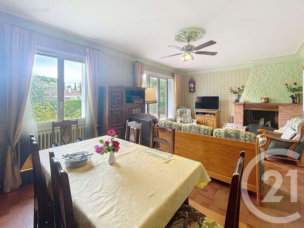 Maison à ALBEFEUILLE-LAGARDE