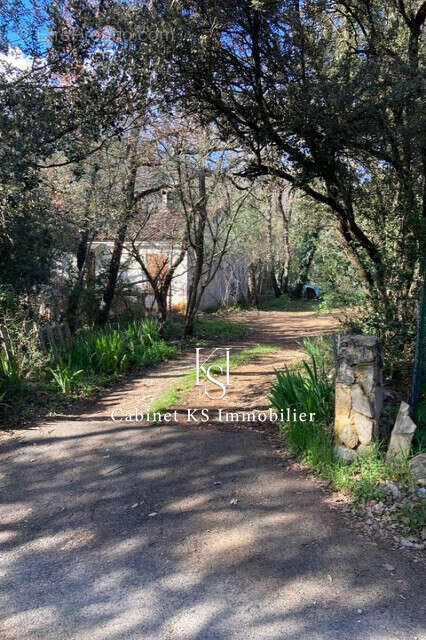 Maison 35 m² à Seillons-Source-D'argens  - photo 2