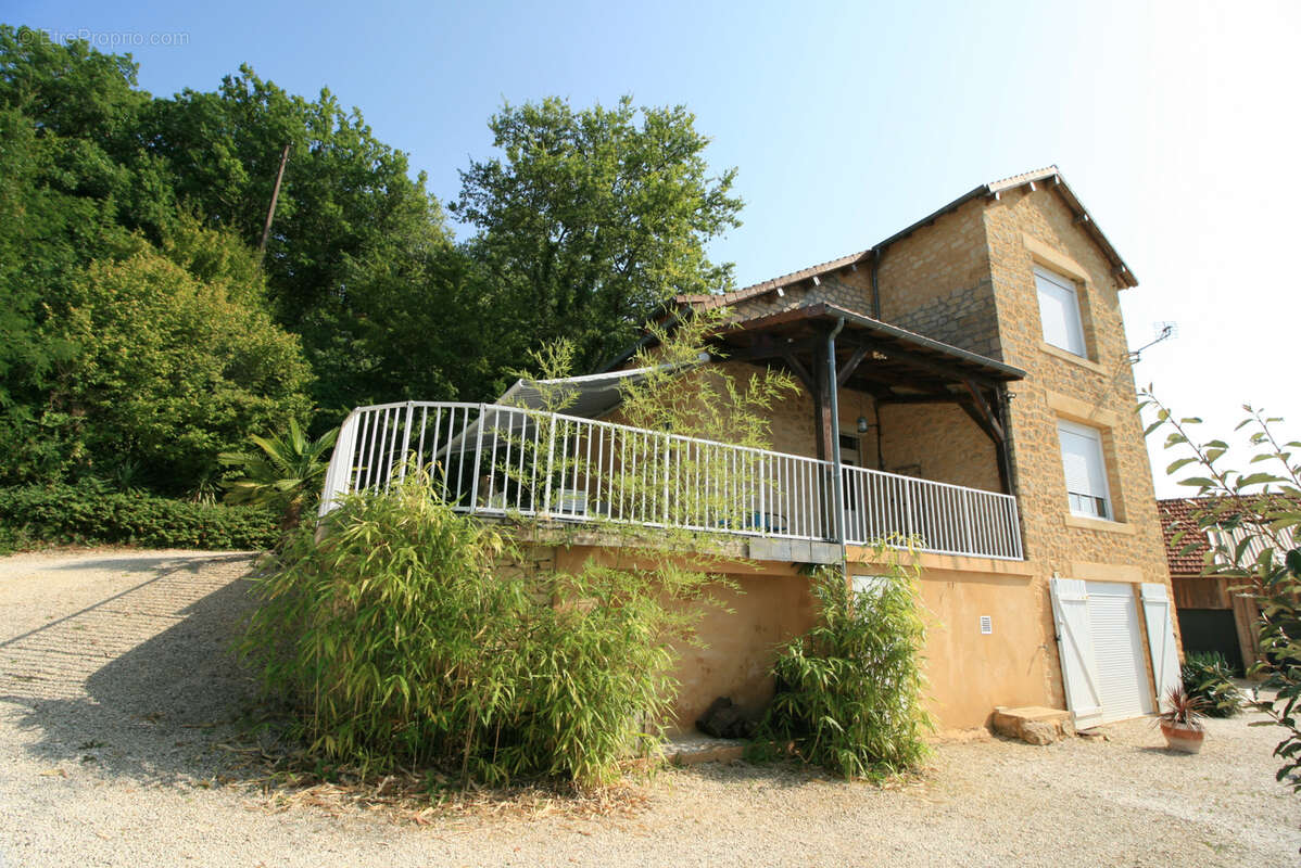 Maison en pierre avec grange - photo 17