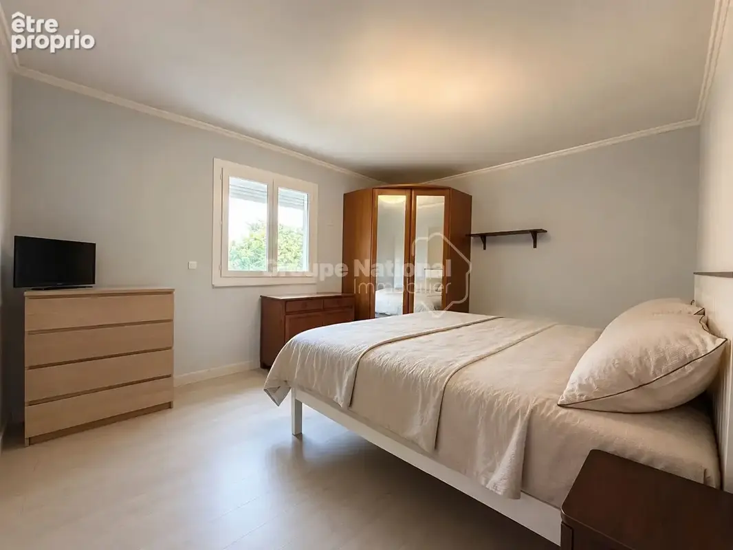 Maison T4  avec appartement T2 indépendant, piscine et grand garage - photo 6
