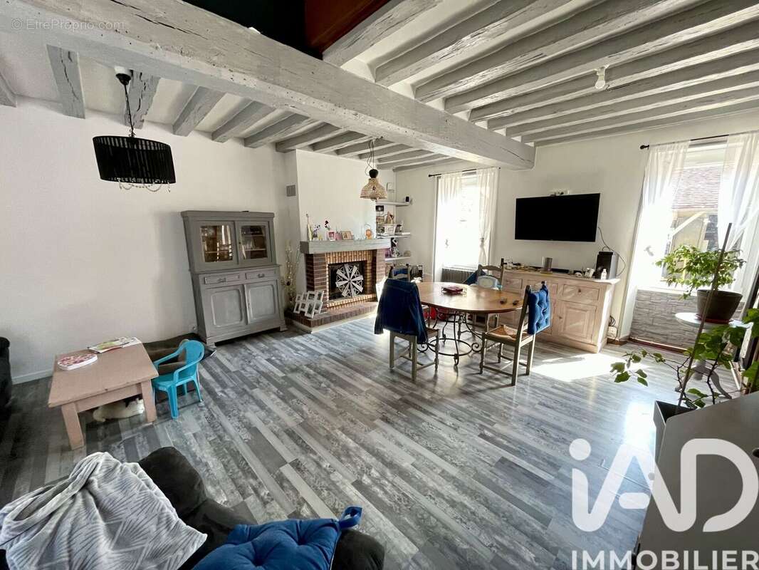 Photo 4 - Maison à FONTAINE-LA-GAILLARDE