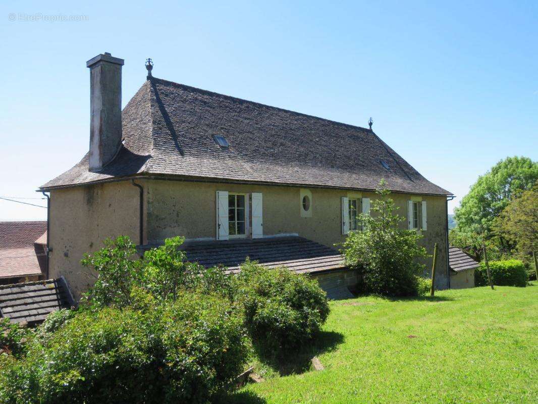 Maison à JUILLAC