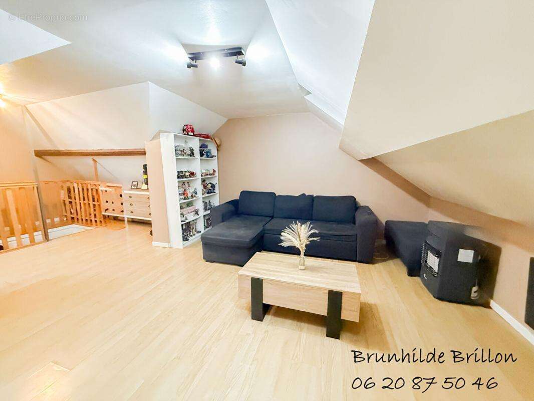 Liévin, appartement  duplex , 1 chambre, stationnement - photo 5