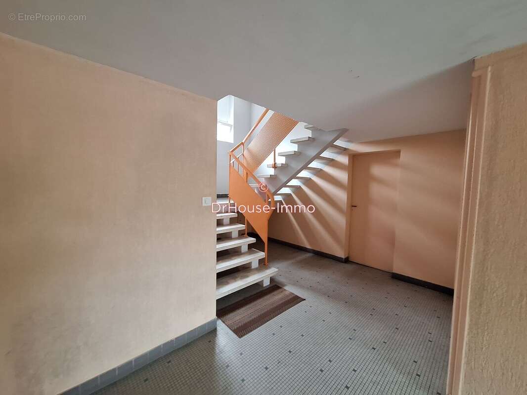 Appartement 77 m² à Champcevinel  - photo 2
