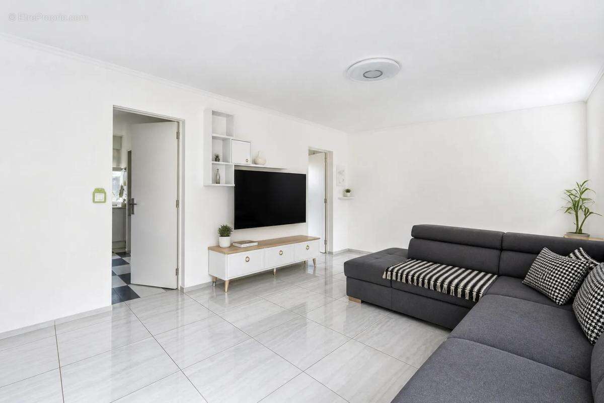 Appartement de 3 pièces de 80 m² située à Mérignac - photo 7