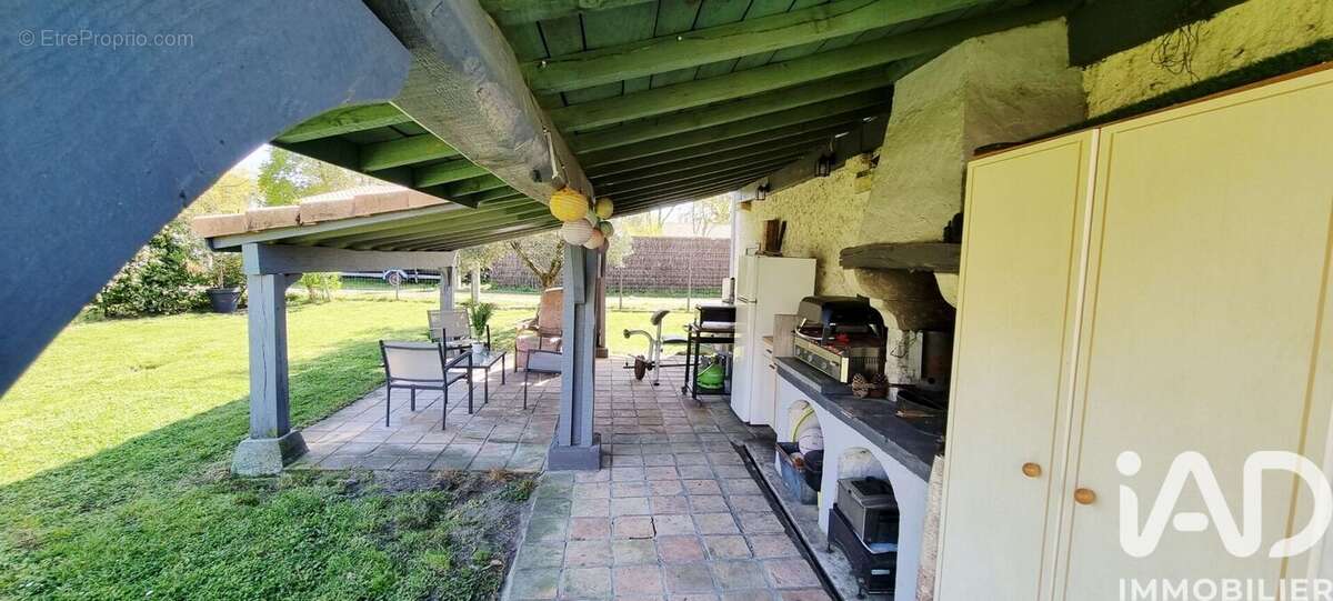 Photo 2 - Maison à SALLES