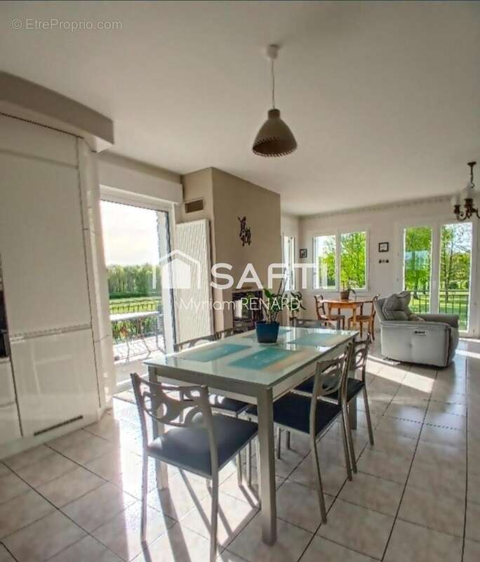Photo 4 - Maison à FONTCOUVERTE