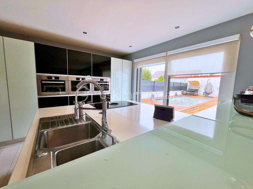 Maison à ORMESSON-SUR-MARNE