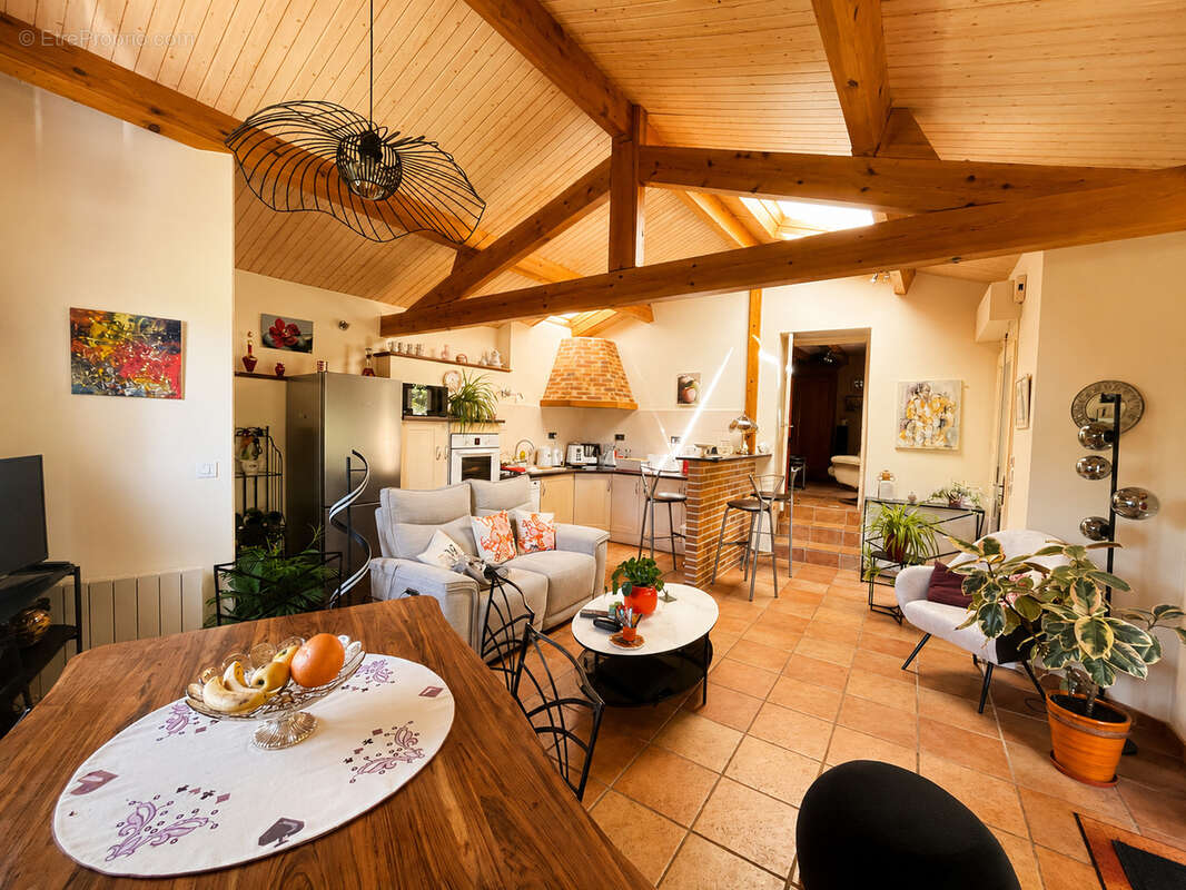 Maison à MONTEILS