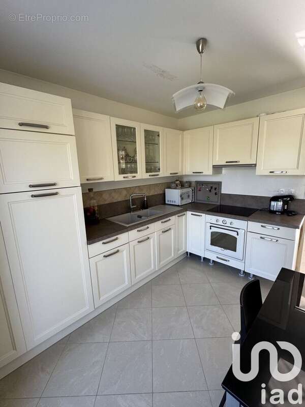 Photo 6 - Maison à SAINT-DENIS-DE-L'HOTEL