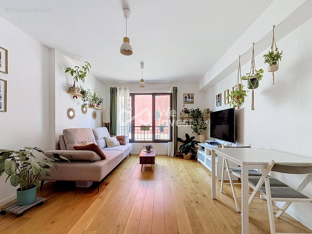 Appartement à VAIRES-SUR-MARNE