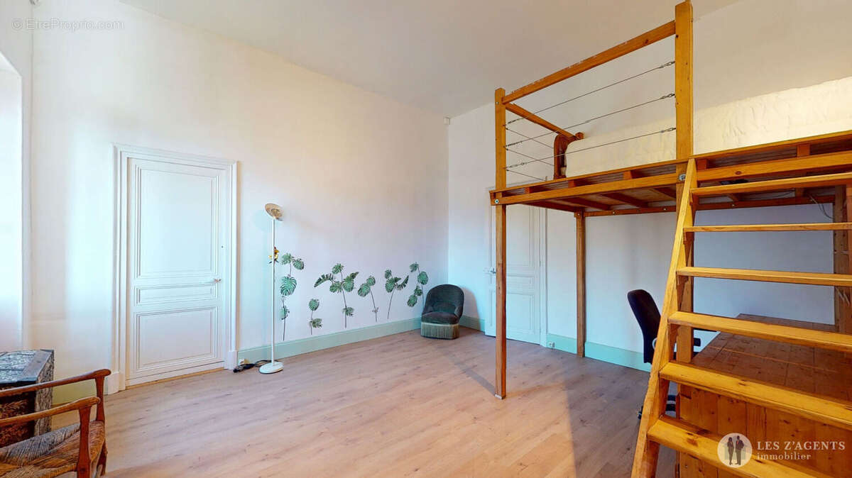 Maison à SAINTE-AGNES