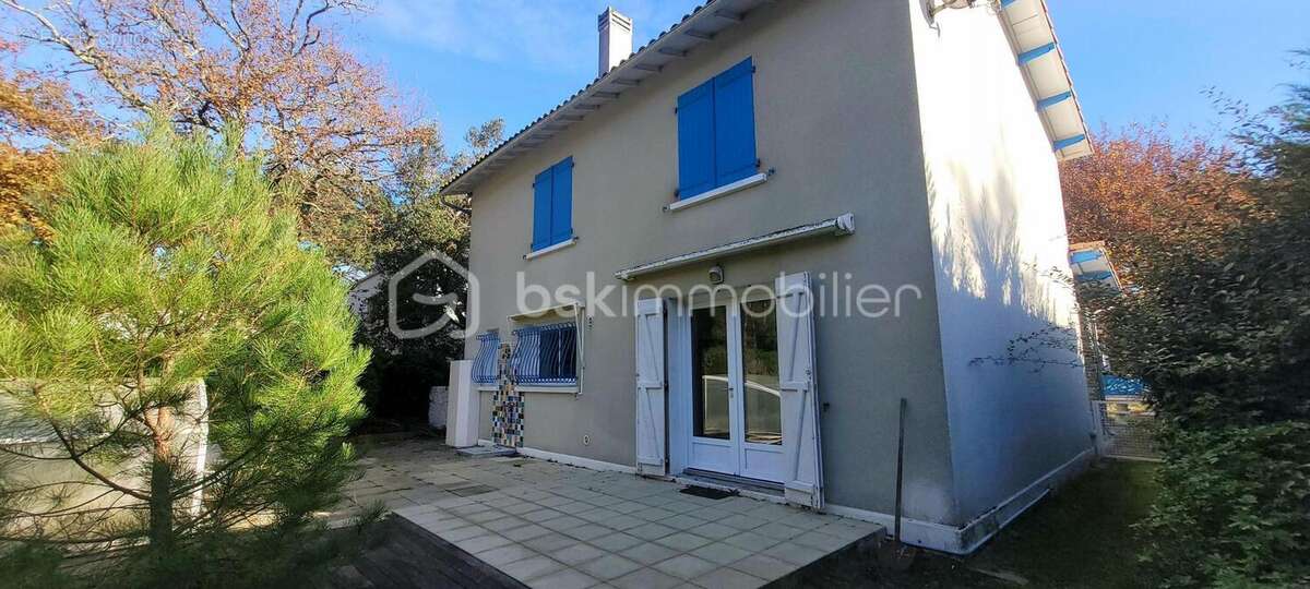 Maison de 111 m2, 3 chambres + bureau + piscine et garage sur 850 m2 de terrain - photo 17