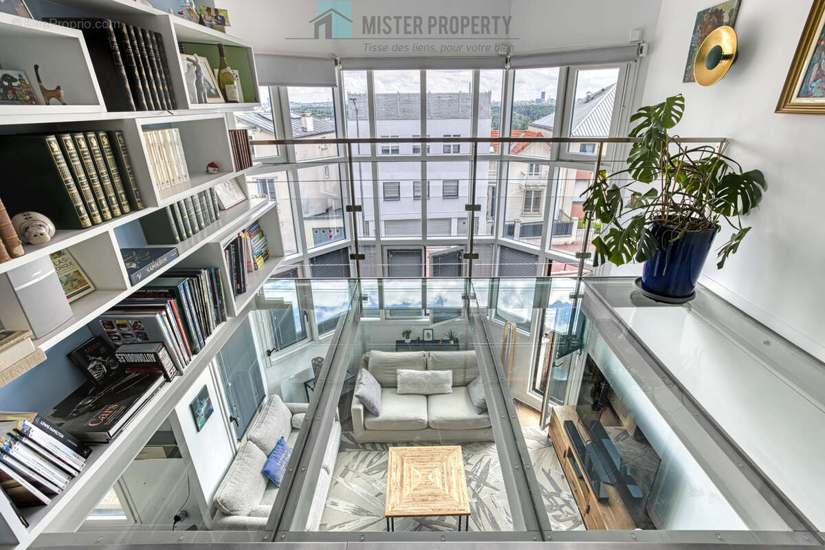 Appartement à SURESNES