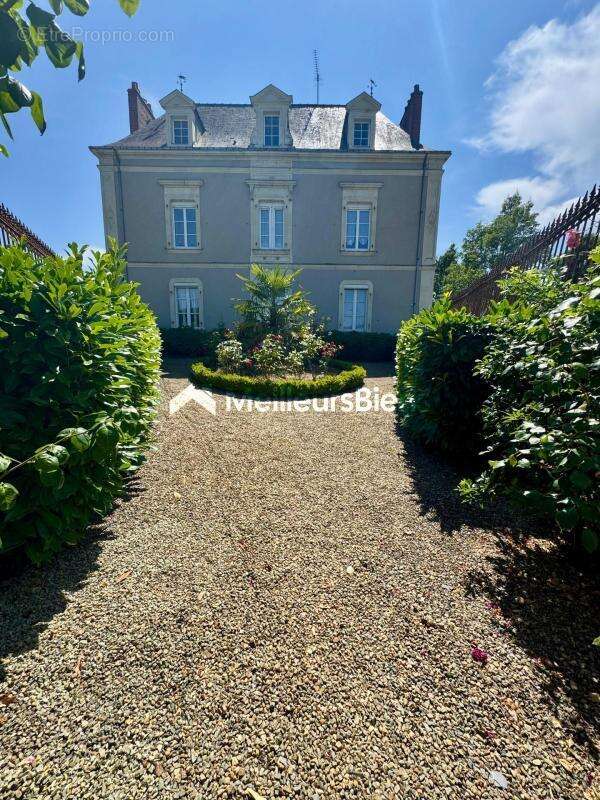 Maison à RENAZE