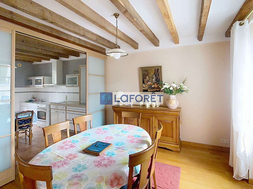 Maison à CHALINDREY