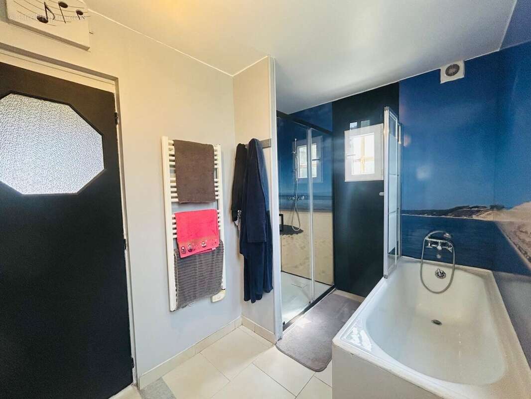 Maison 98 m² à Villeneuve-Sur-Yonne  - photo 9