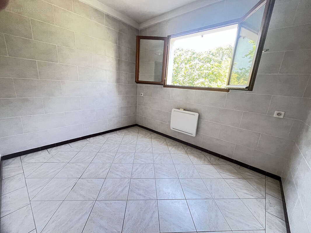 Maison familiale 5 pièces 175 m² TARDETS SORHOLUS - photo 7