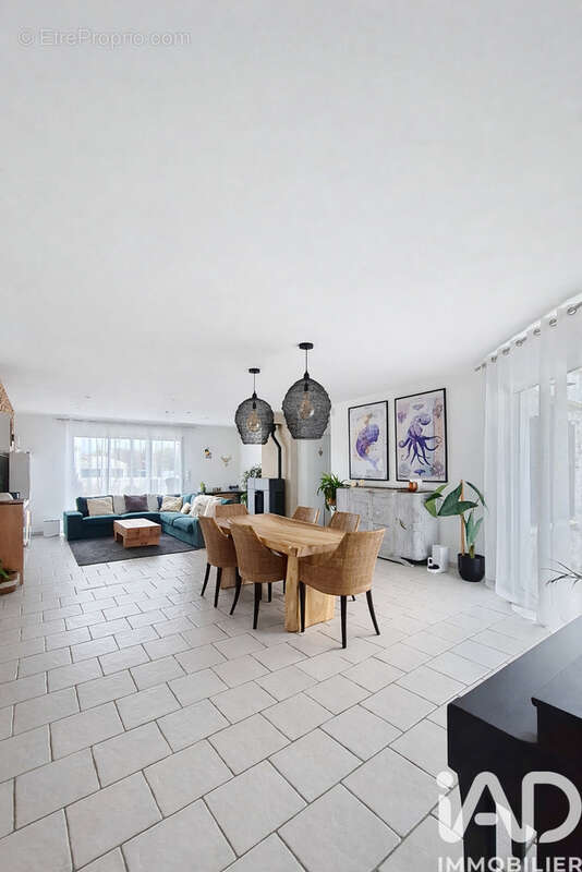 Photo 8 - Maison à NUAILLE-D'AUNIS