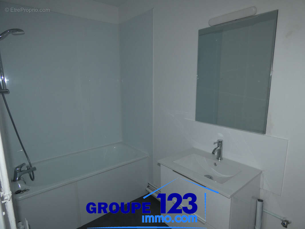 Appartement à MIGENNES