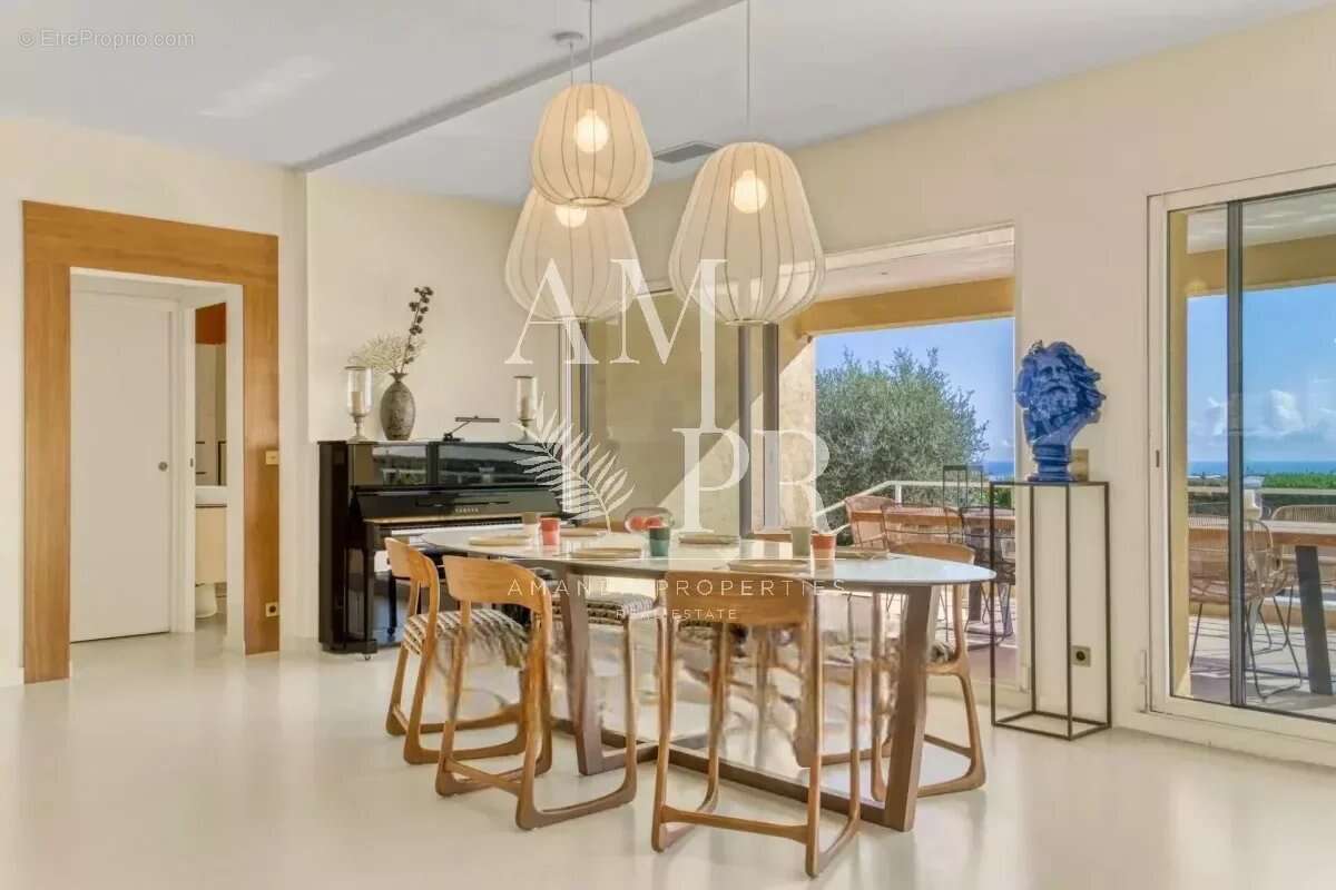 Villa plain pied-vue mer- interieur moderne - photo 18