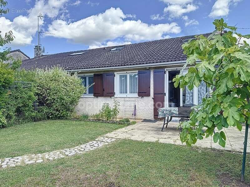 Maison à BEAUMONT-SUR-OISE