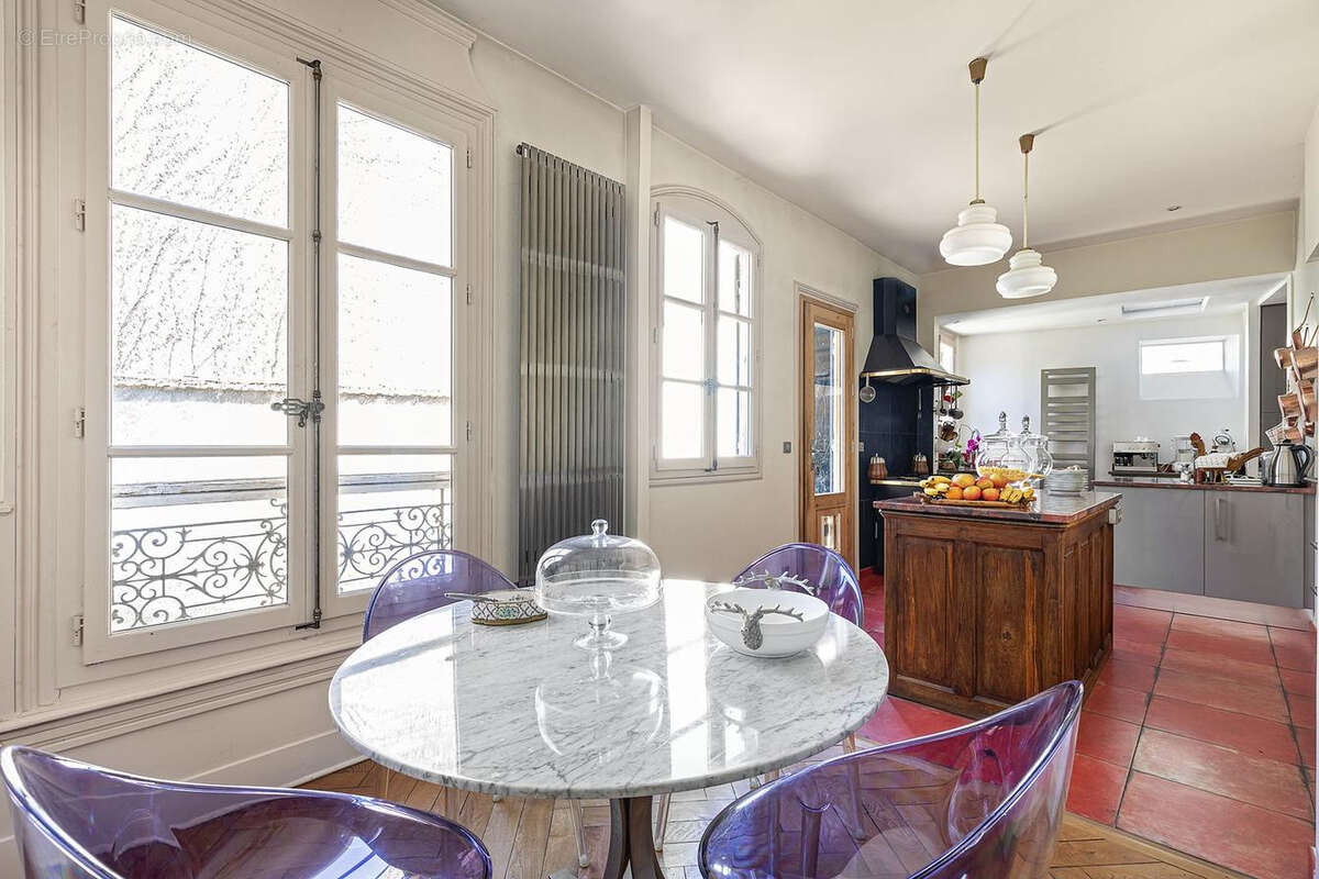 Maison à CALUIRE-ET-CUIRE