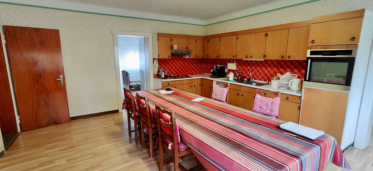 Maison à WOELFLING-LES-SARREGUEMINES