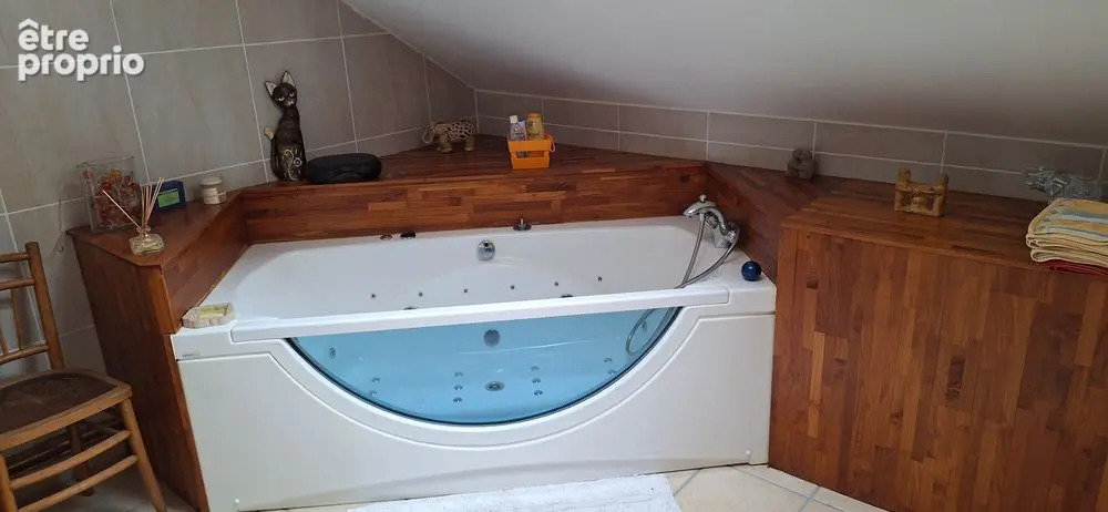 Grand duplex entierement renove - photo 4