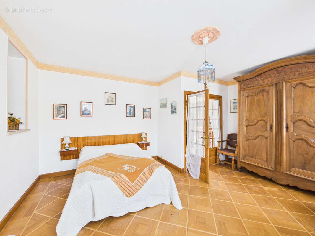 Maison à LA CHAISE-DIEU