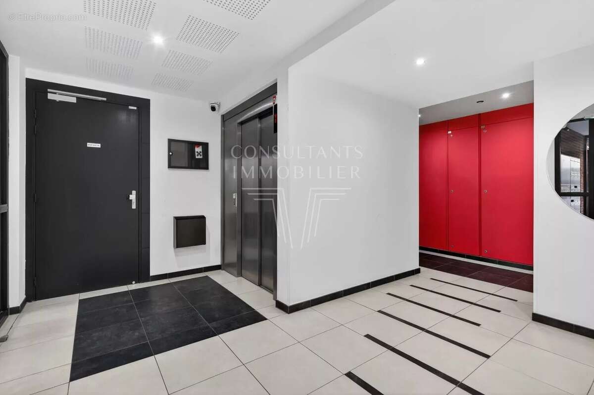 Appartement à ISSY-LES-MOULINEAUX