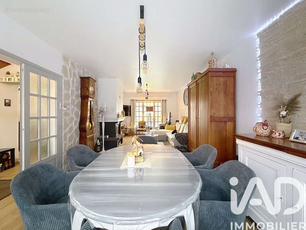 Photo 3 - Maison à BOUVIGNIES