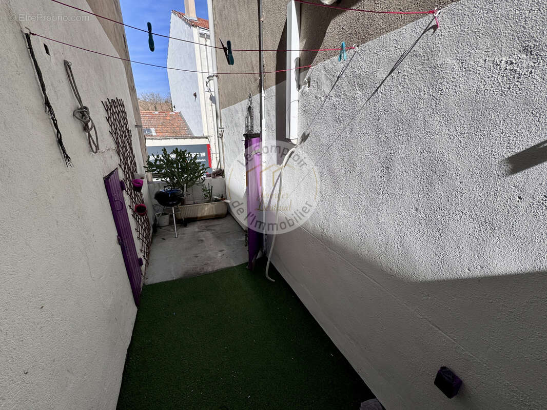 Appartement à MARSEILLE-16E
