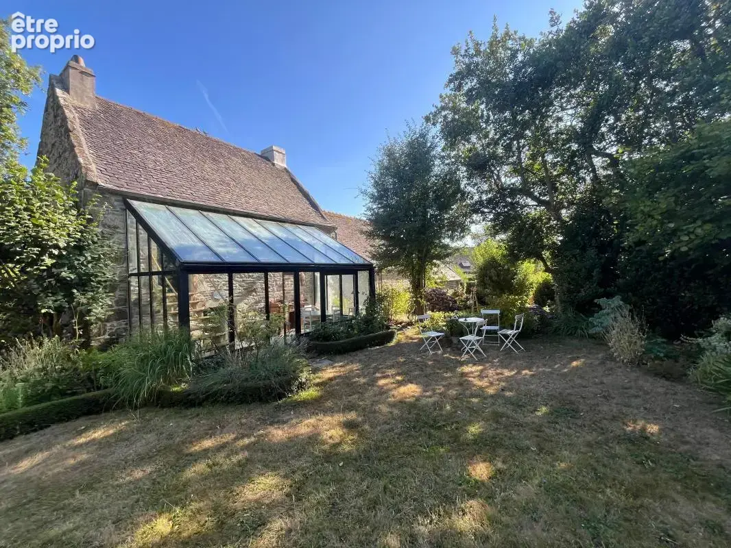 Un charme fou au cœur de Plouezoc’h ! Ensemble immobilier : maison principale, studio et dépendance - photo 15