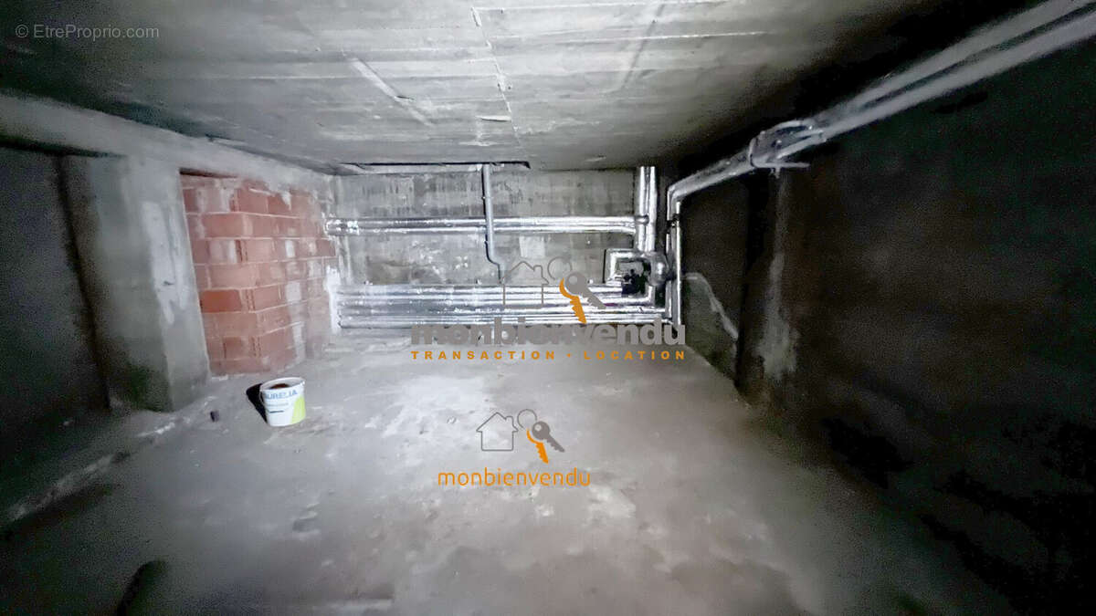 Commerce à AURILLAC