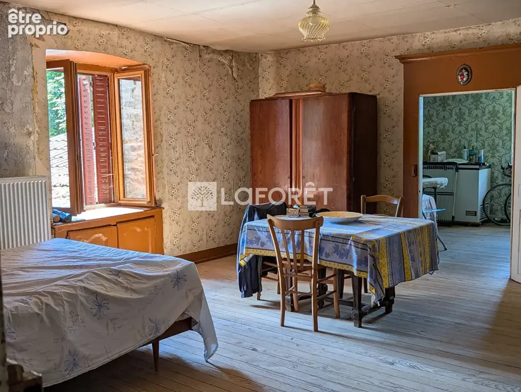 Maison en pierre 127 m2 - Terrain 2467 m² - photo 6