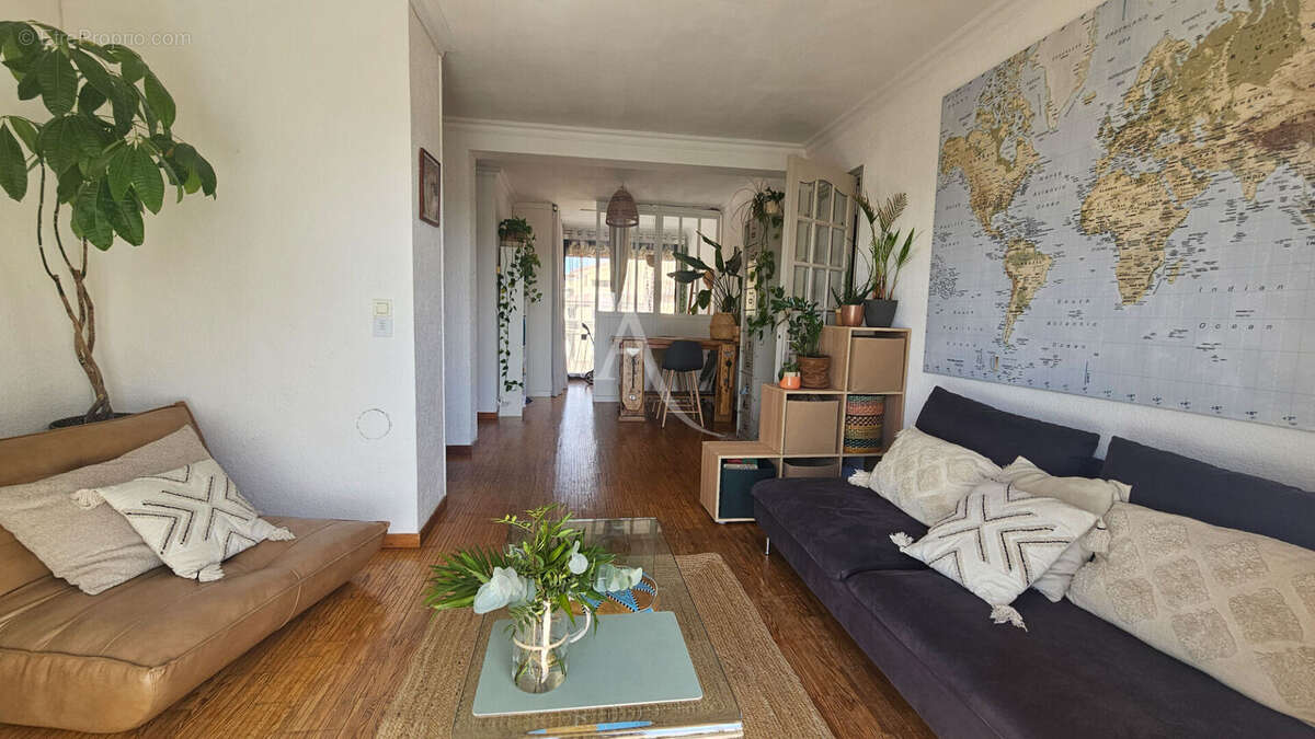 Appartement à NIMES