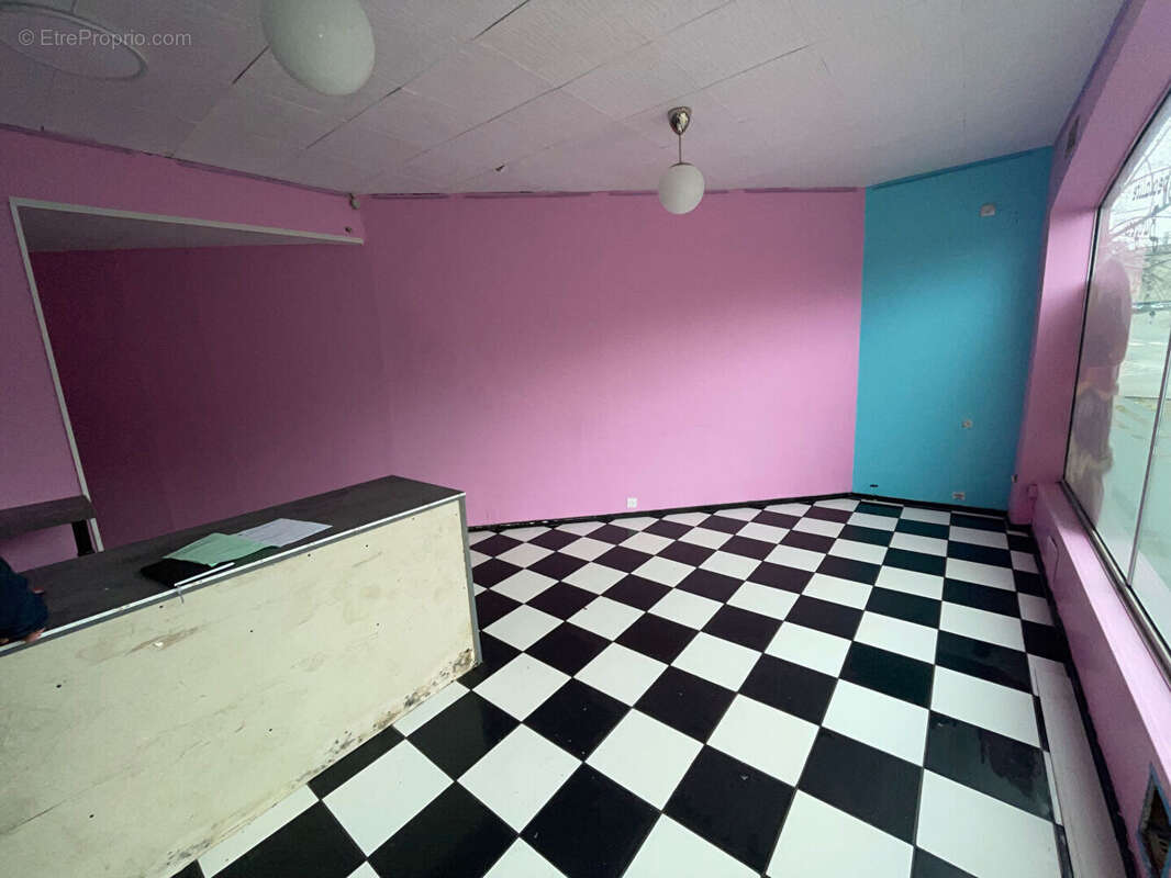 Commerce à BRUAY-LA-BUISSIERE