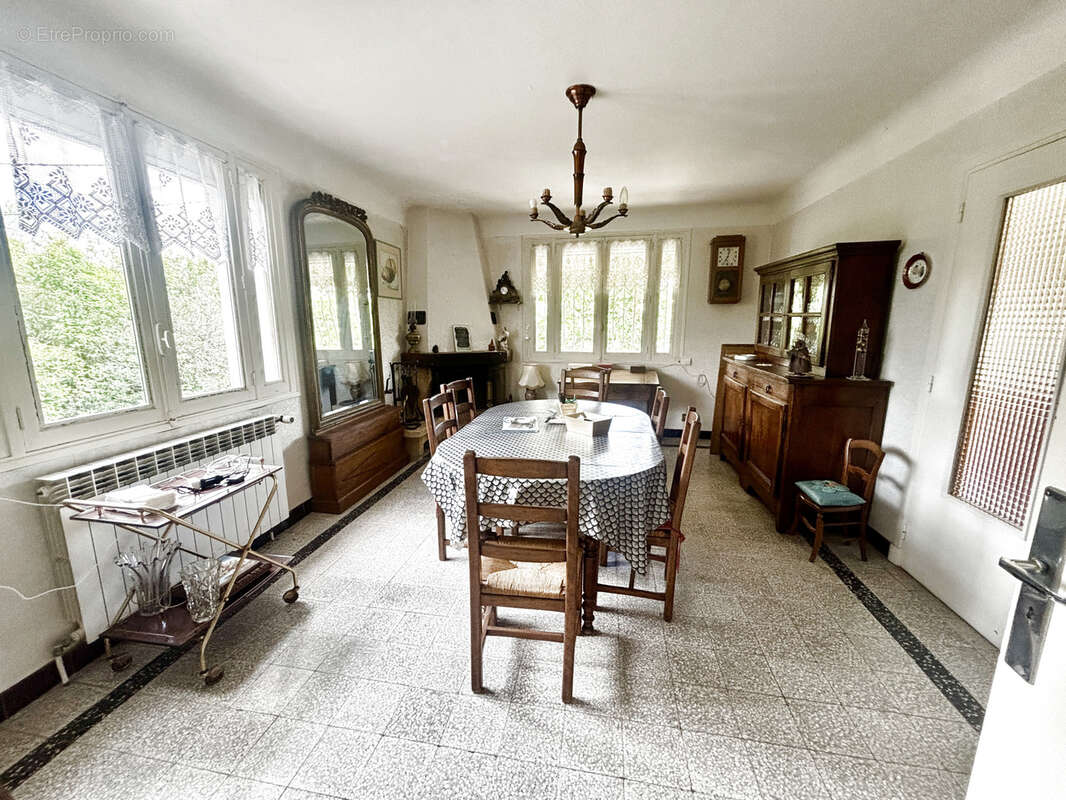 Maison à AUBENAS
