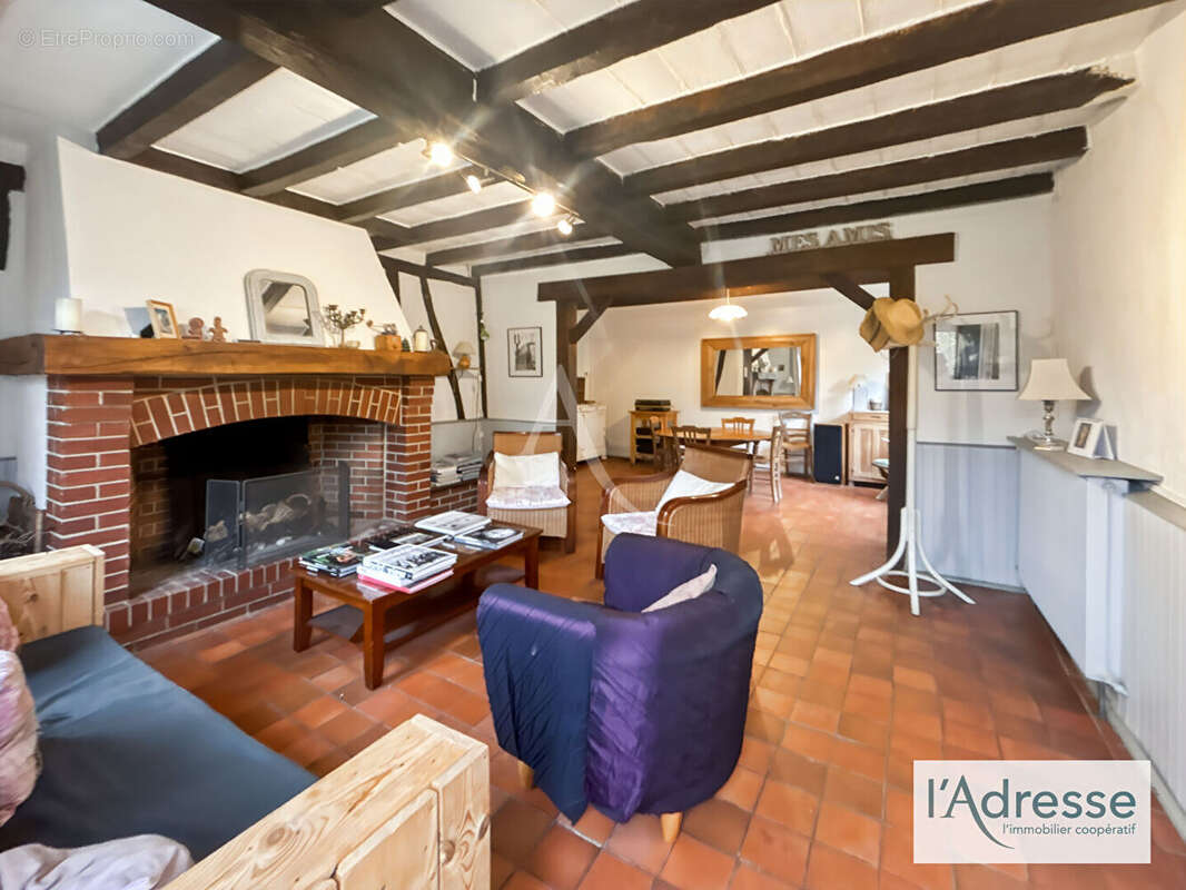 Maison à PERRIERS-SUR-ANDELLE