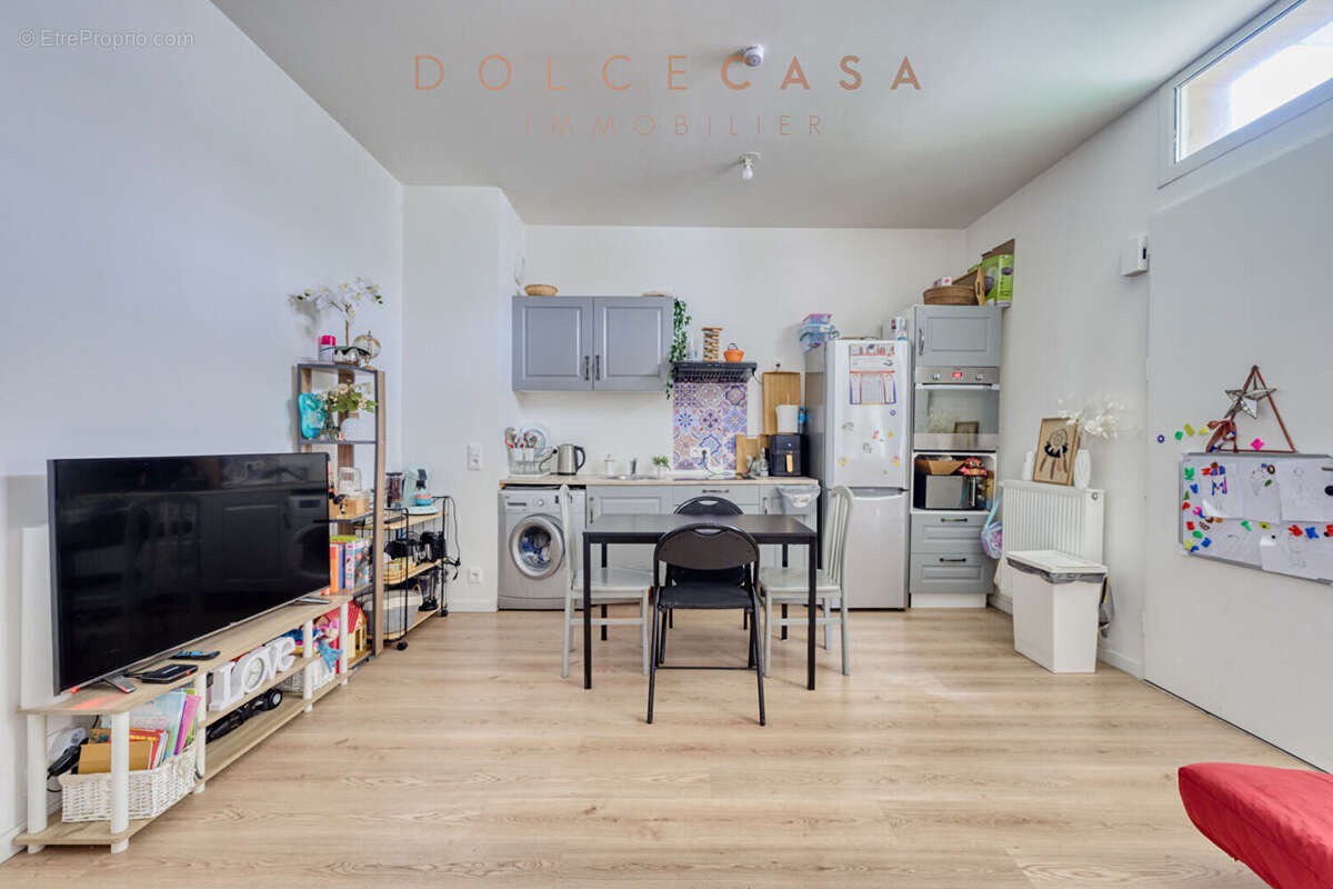 Appartement à ROMAINVILLE