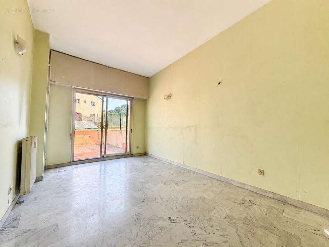   - Appartement à NICE