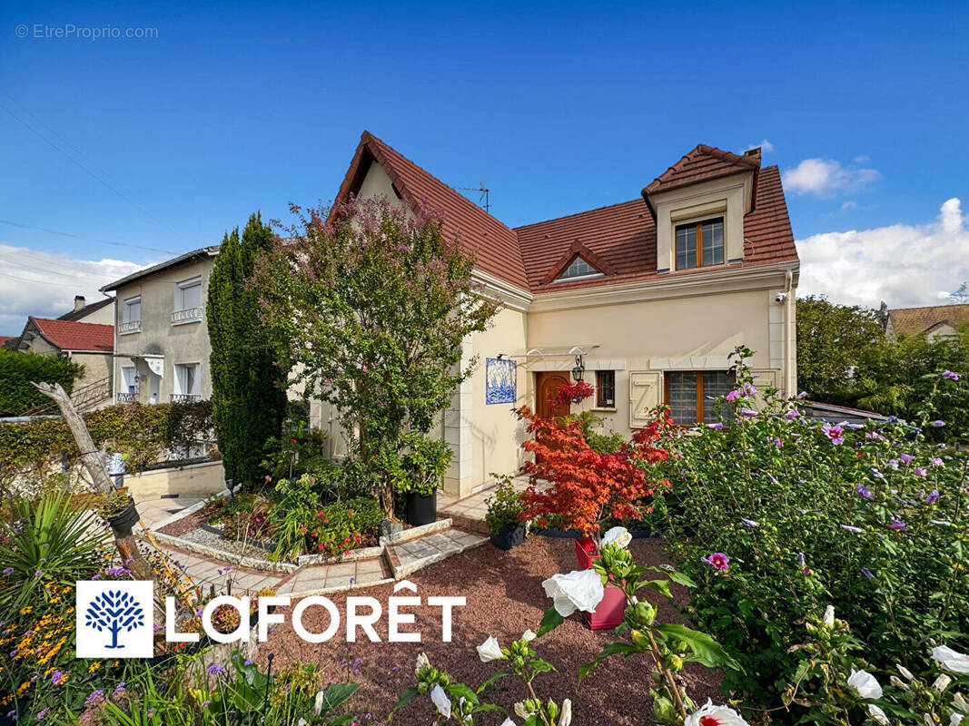 Maison à MORSANG-SUR-ORGE