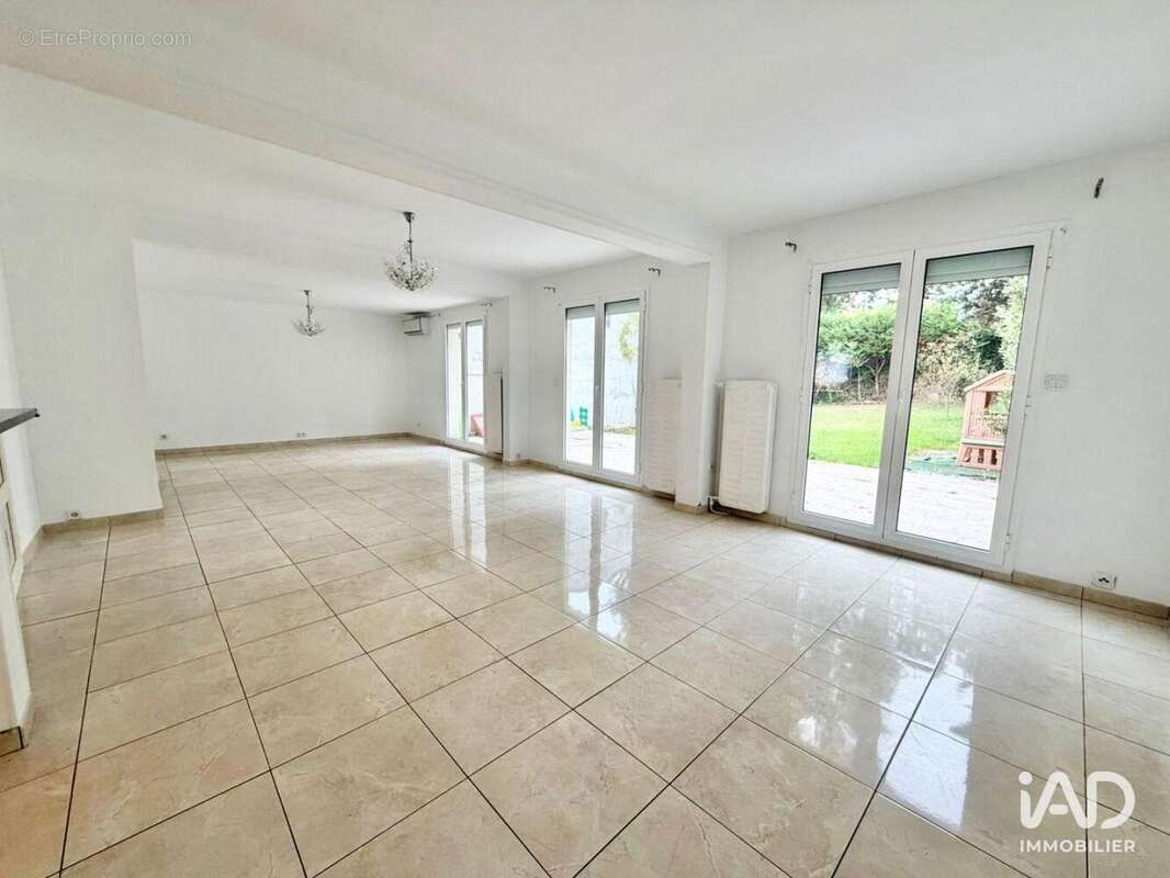 Photo 4 - Maison à DAMMARTIN-EN-GOELE