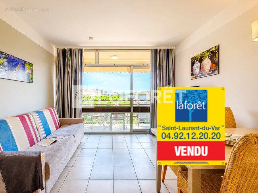 Appartement à SAINT-LAURENT-DU-VAR